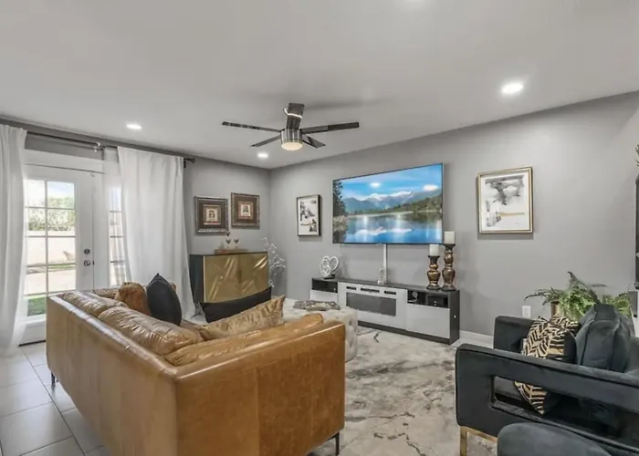Holiday home Spacious 4br Near Phoenix Raceway State Farm Stadium And Westgate *