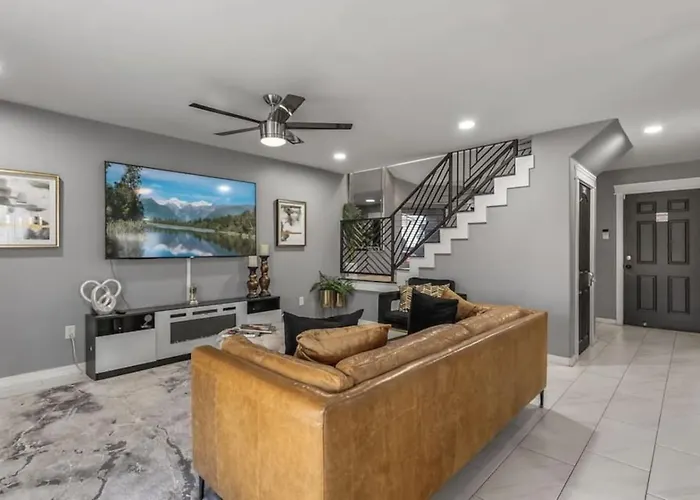 Spacious 4br Near Phoenix Raceway State Farm Stadium And Westgate Holiday home Avondale