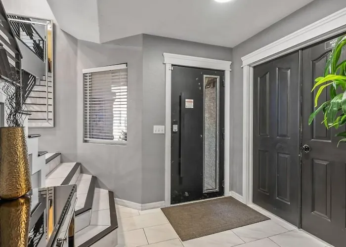 Spacious 4br Near Phoenix Raceway State Farm Stadium And Westgate Holiday home *