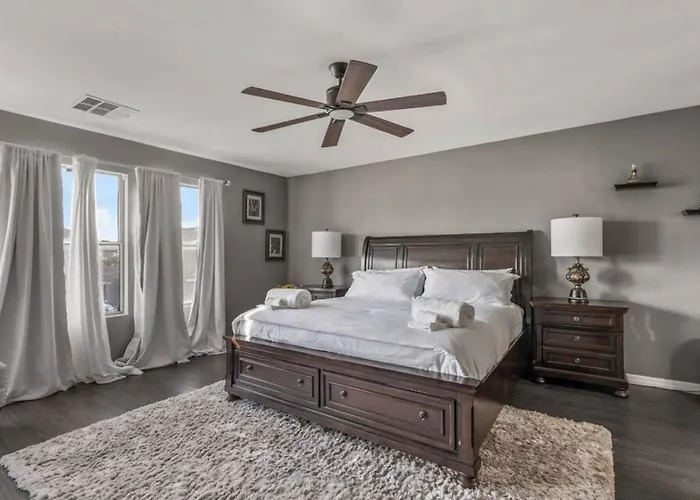 Spacious 4br Near Phoenix Raceway State Farm Stadium And Westgate Avondale