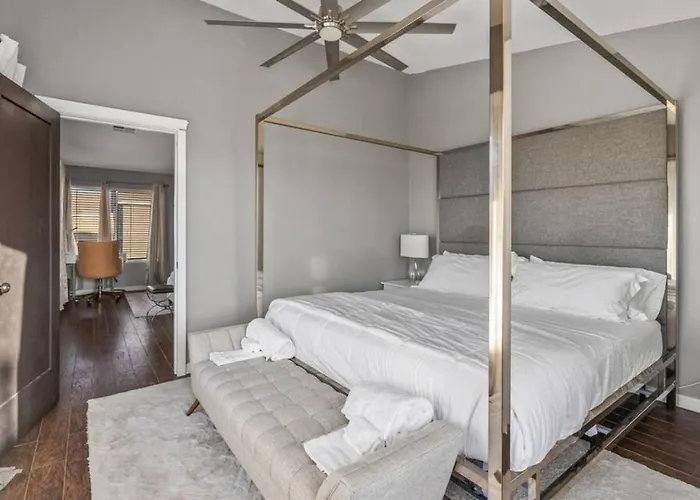 Spacious 4br Near Phoenix Raceway State Farm Stadium And Westgate